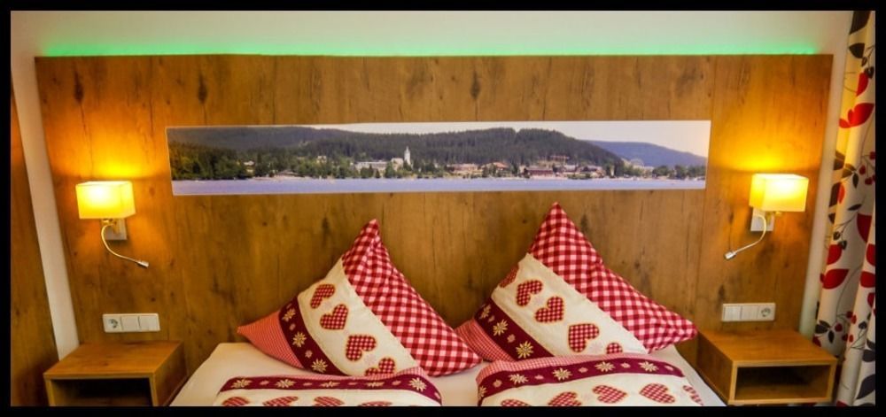 Gaestehaus Cafe Heck Titisee Exterior photo